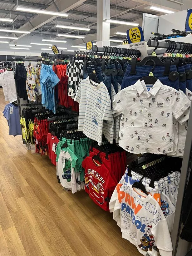 Kids clothing